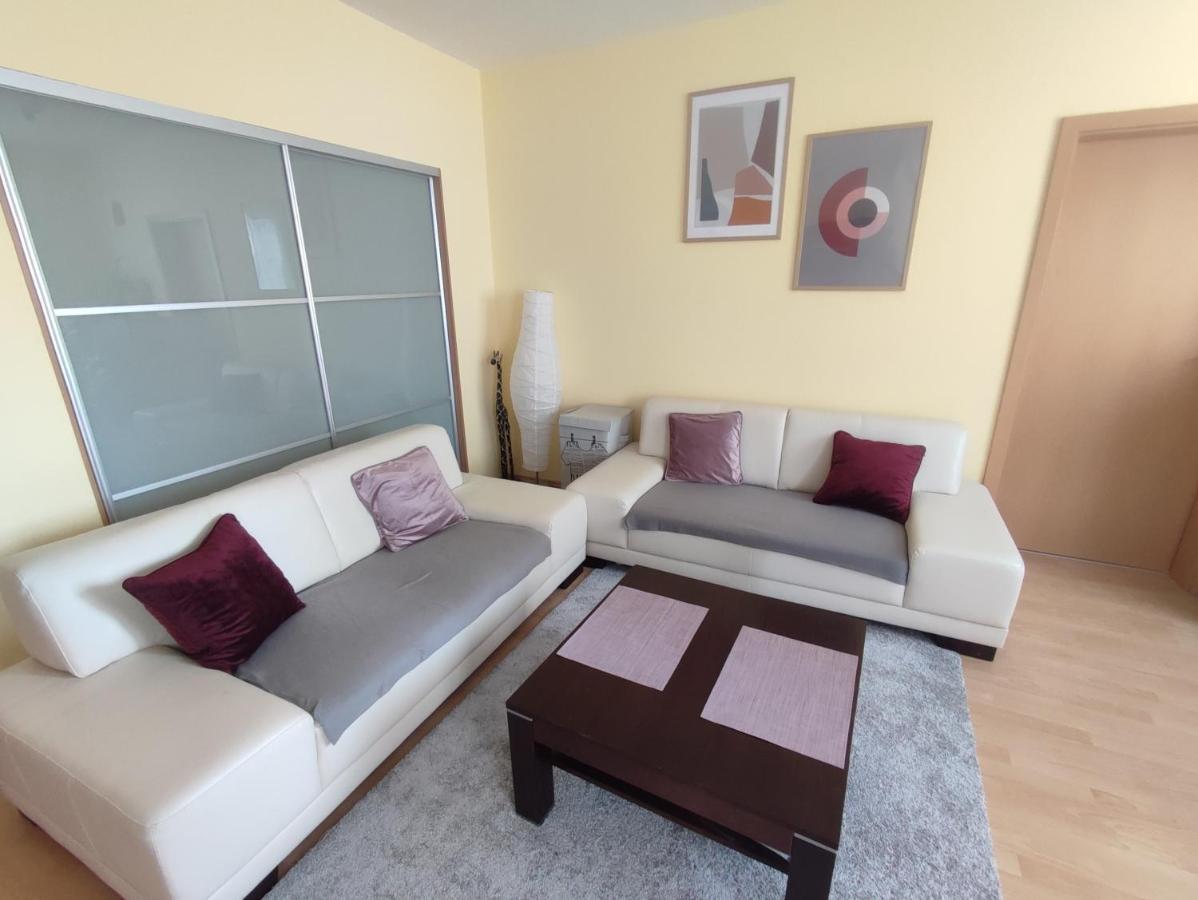 Elite House Trencin Apartment ภายนอก รูปภาพ